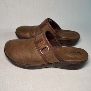 B.O.C. Shoes Womens Size 7 Brown Leather Clog Mules